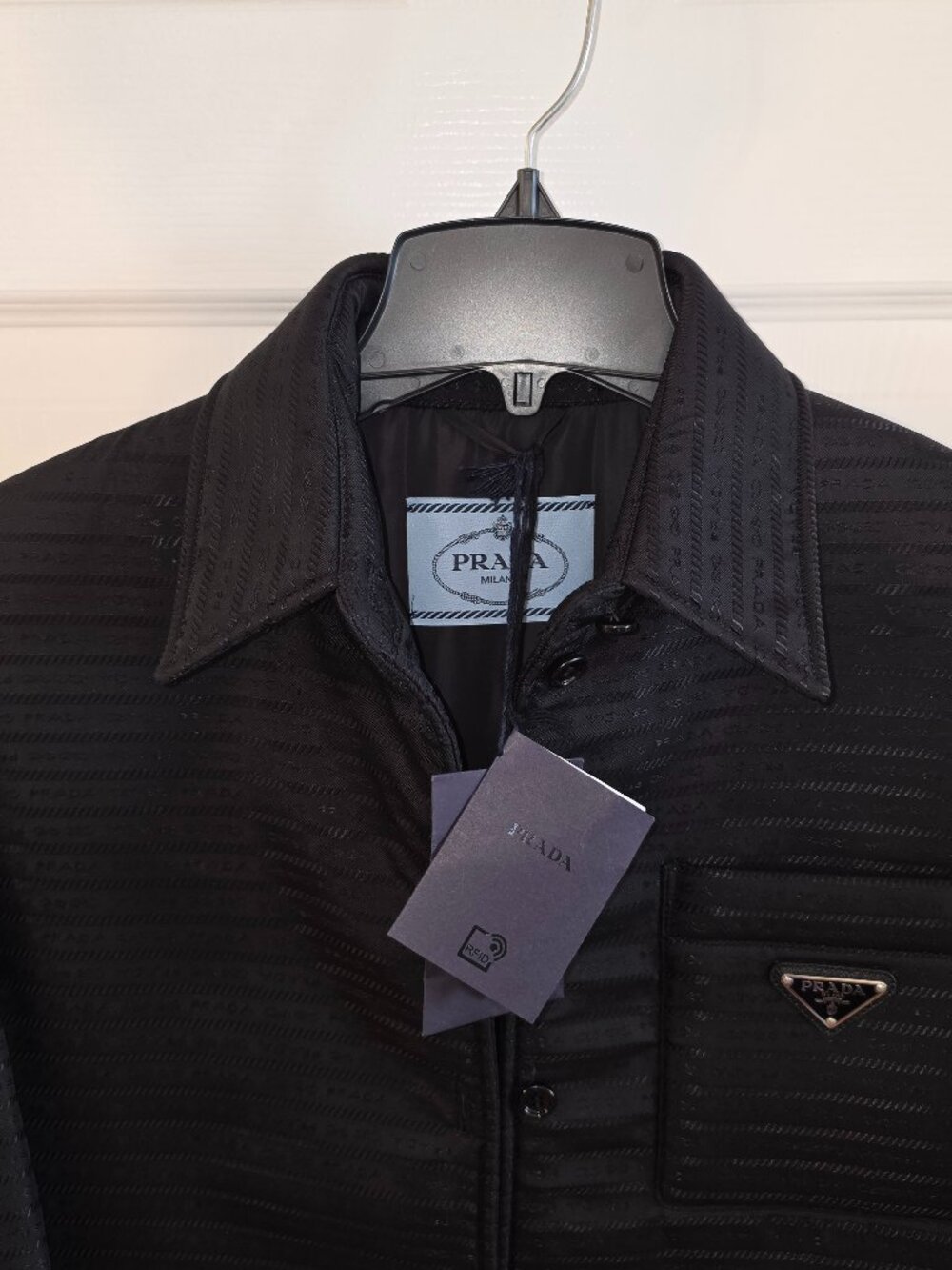 PRADA Re-Nylon Triangle-Logo Jacket - Picture 2 of 15